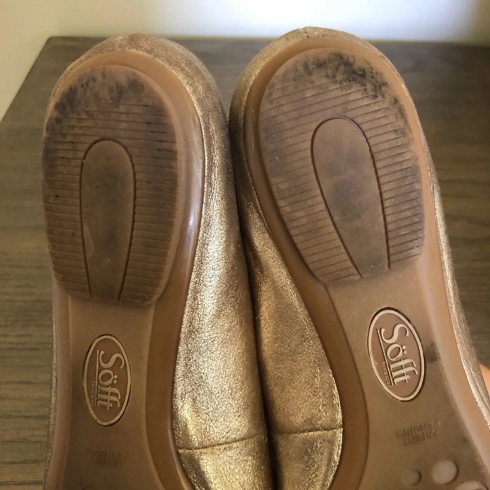 Gold Ballet flats - Picture 3 of 3